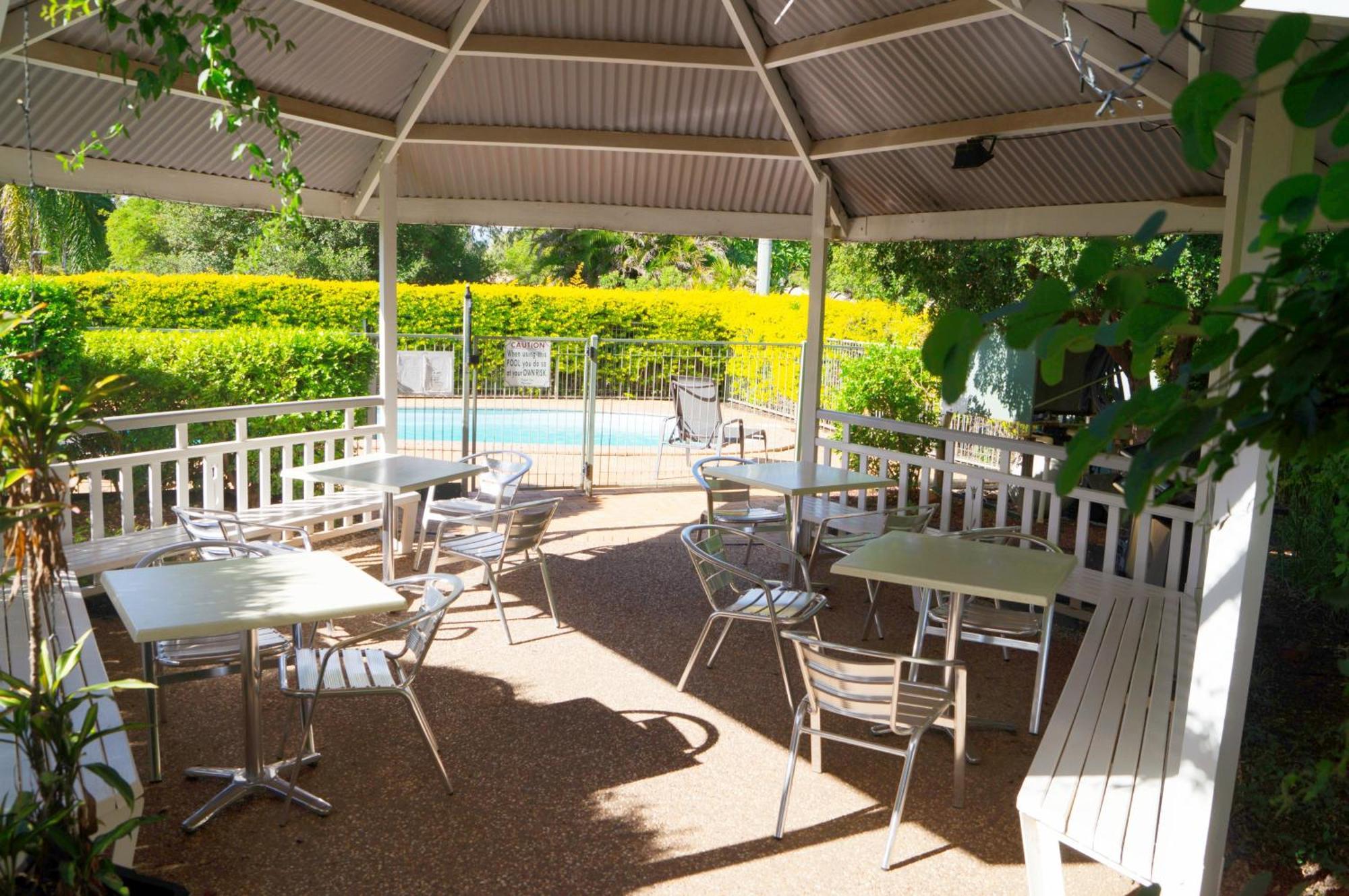 Jacaranda Country Motel Σεντ Τζορτζ Εξωτερικό φωτογραφία